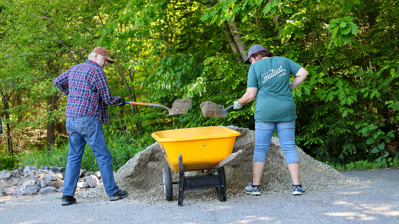 SBSIWildwoodTrailCleanUp_Blog15.jpg