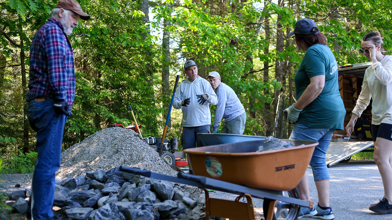 SBSIWildwoodTrailCleanUp_Blog12.jpg
