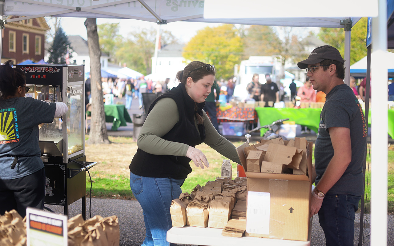 2028-10-19_Pumpkin-Harvest-Festival_Edited_Blog_Ours-2.jpg 2028-10-19_Pumpkin-Harvest-Festival_Edited_Blog_Ours-2.jpg